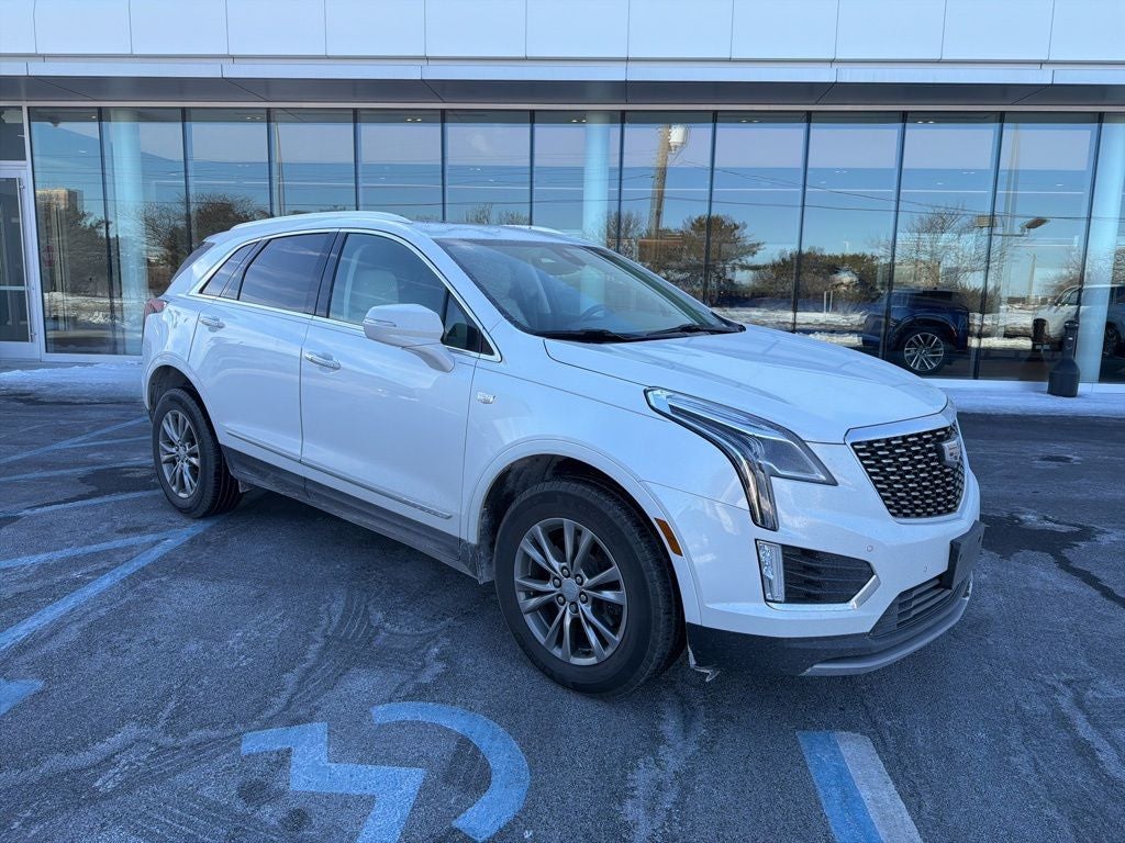 2022 Cadillac XT5 Premium Luxury