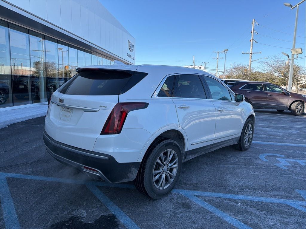 2022 Cadillac XT5 Premium Luxury