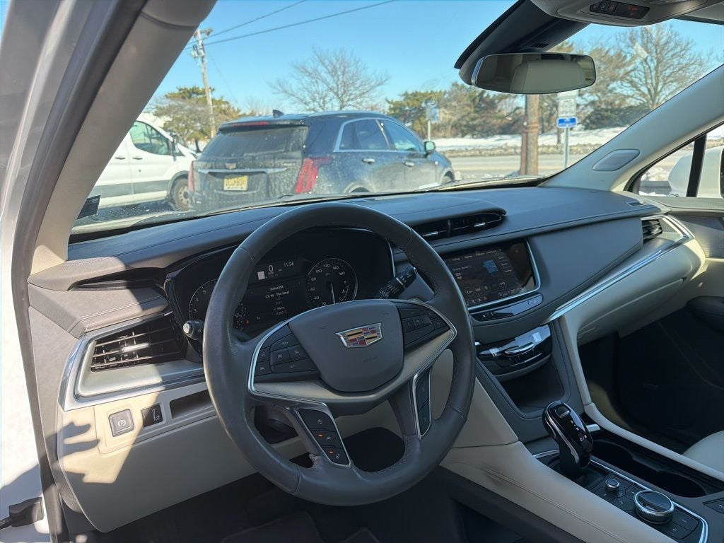 2023 Cadillac XT5 Premium Luxury