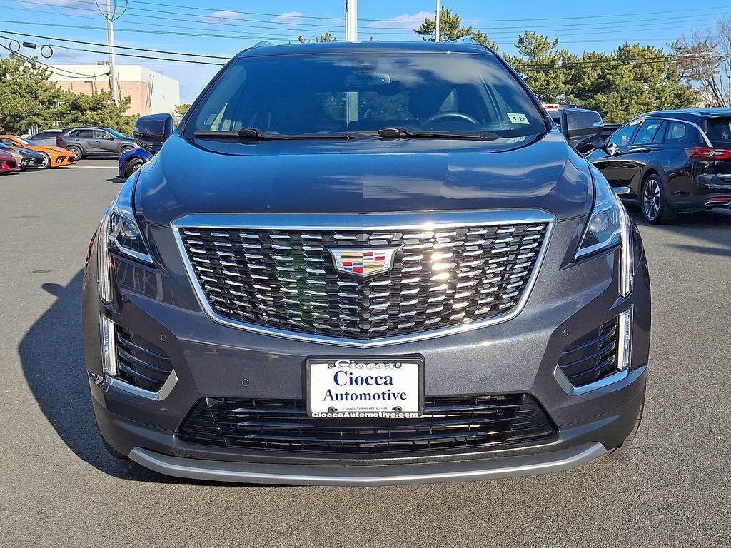 2022 Cadillac XT5 Premium Luxury