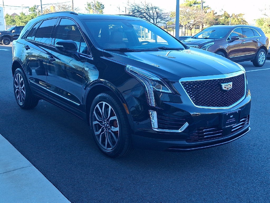 2023 Cadillac XT5 Sport