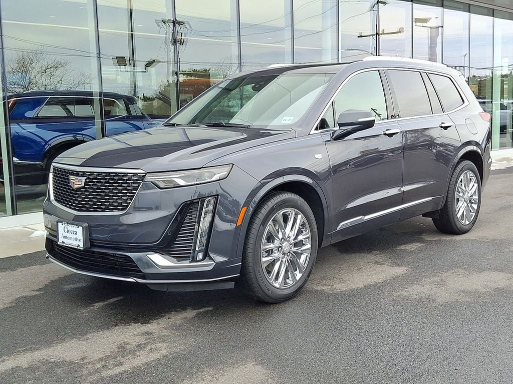 2023 Cadillac XT6 Luxury