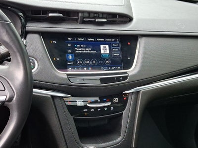 2023 Cadillac XT6 Luxury