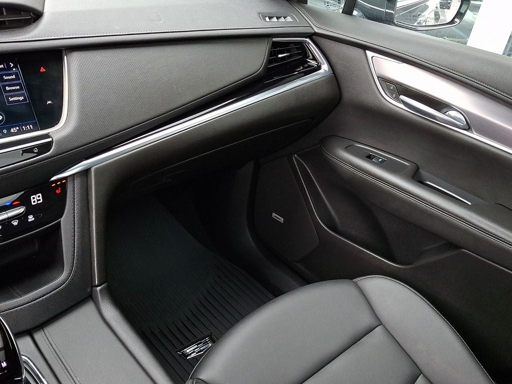 2023 Cadillac XT6 Luxury