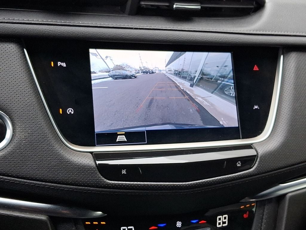 2023 Cadillac XT6 Luxury