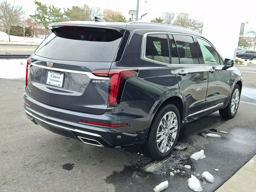 2023 Cadillac XT6 Luxury