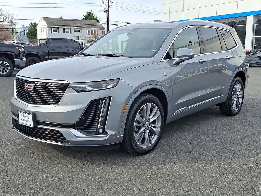 2023 Cadillac XT6 Premium Luxury