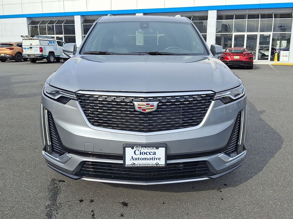 2023 Cadillac XT6 Premium Luxury
