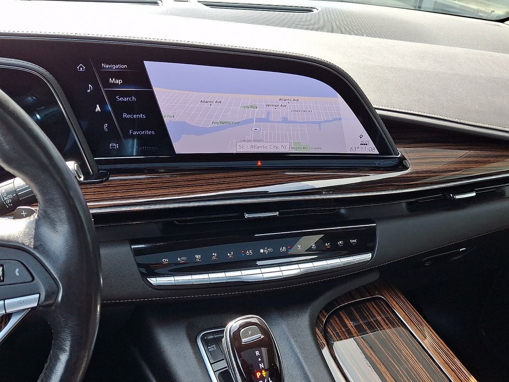 2022 Cadillac Escalade Premium Luxury