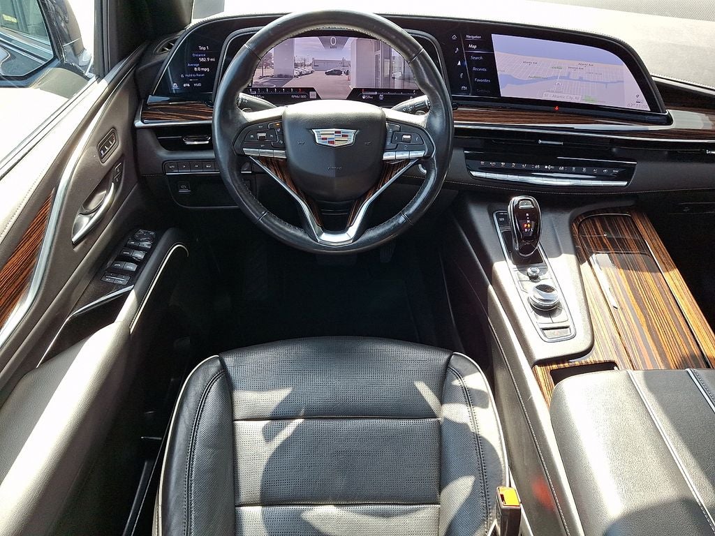 2022 Cadillac Escalade Premium Luxury