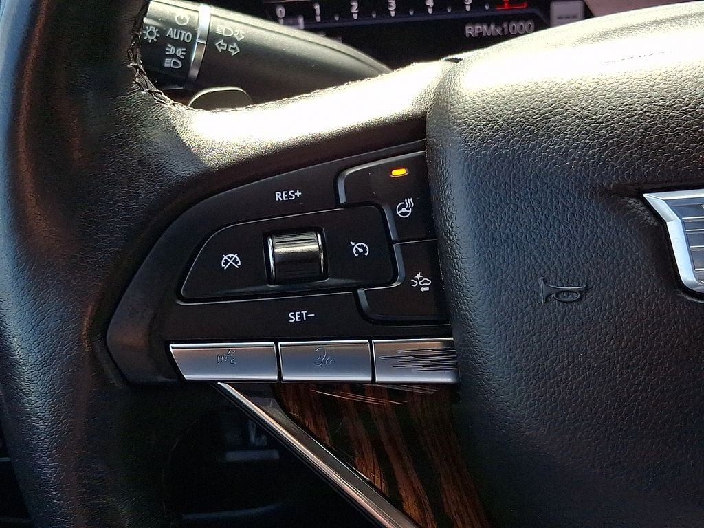 2022 Cadillac Escalade Premium Luxury