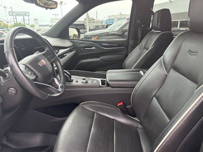 2023 Cadillac Escalade Sport