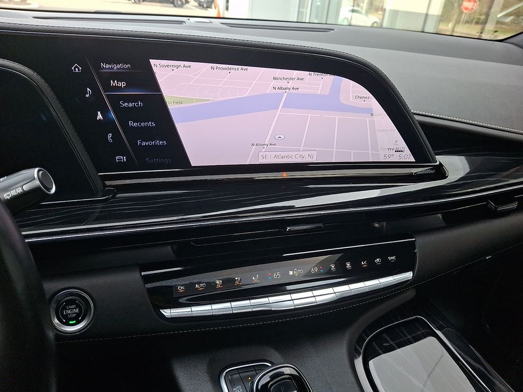 2024 Cadillac Escalade Sport