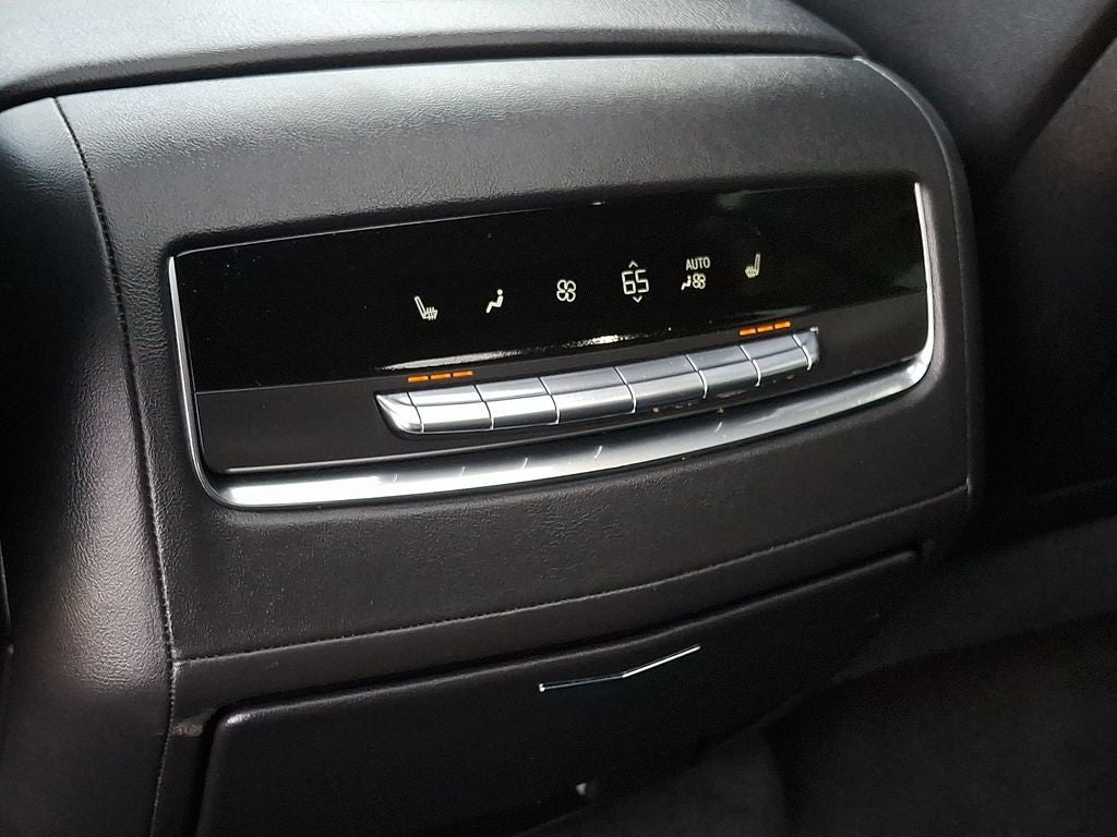 2024 Cadillac Escalade Sport