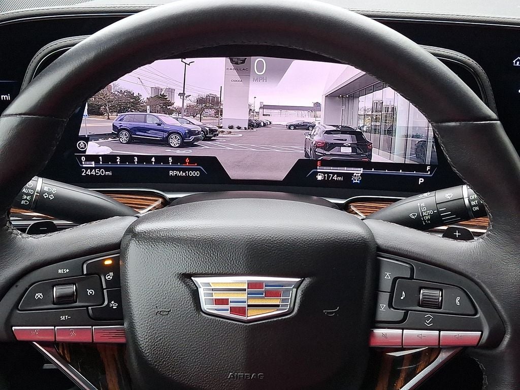 2023 Cadillac Escalade ESV Luxury