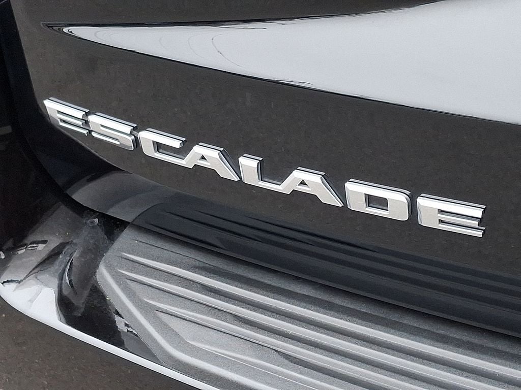 2023 Cadillac Escalade ESV Luxury