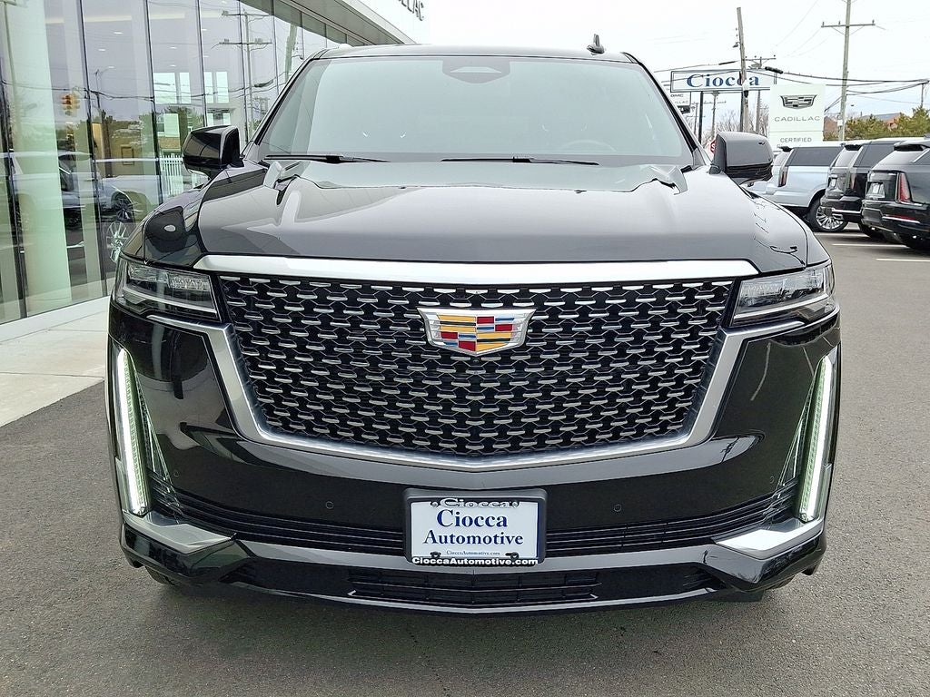 2023 Cadillac Escalade ESV Luxury