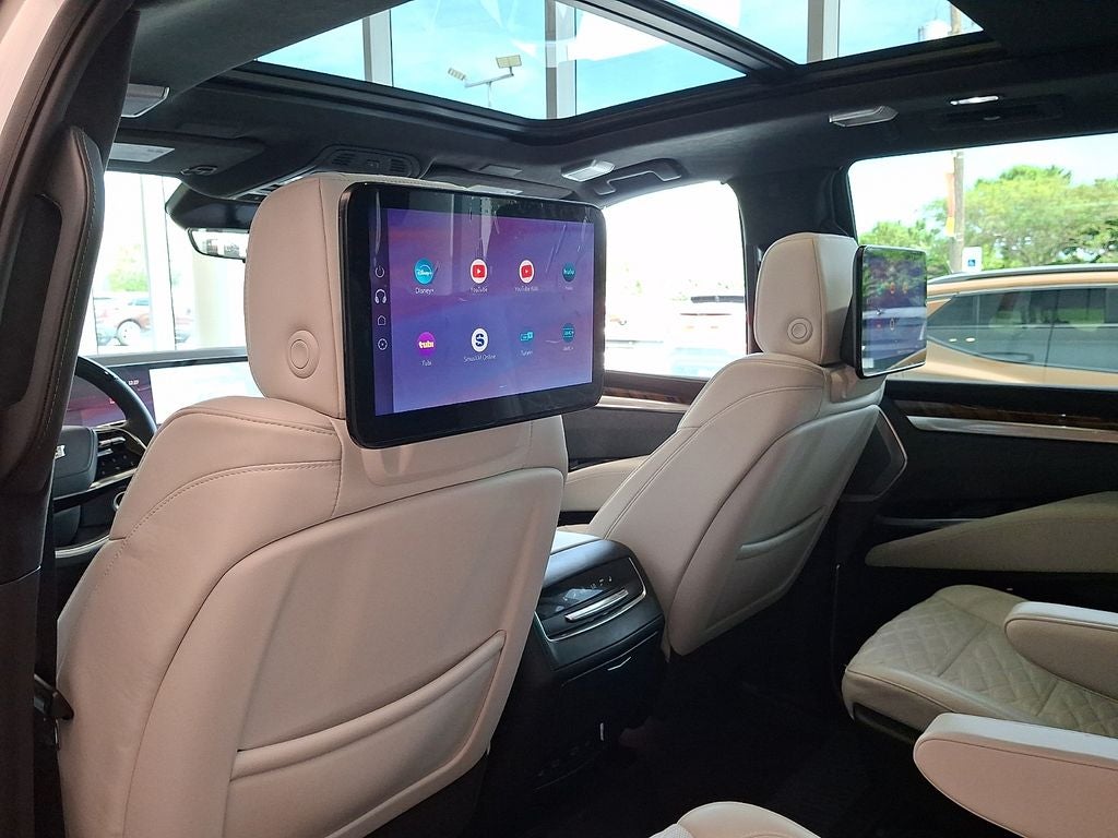 2025 Cadillac Escalade Premium Luxury Platinum