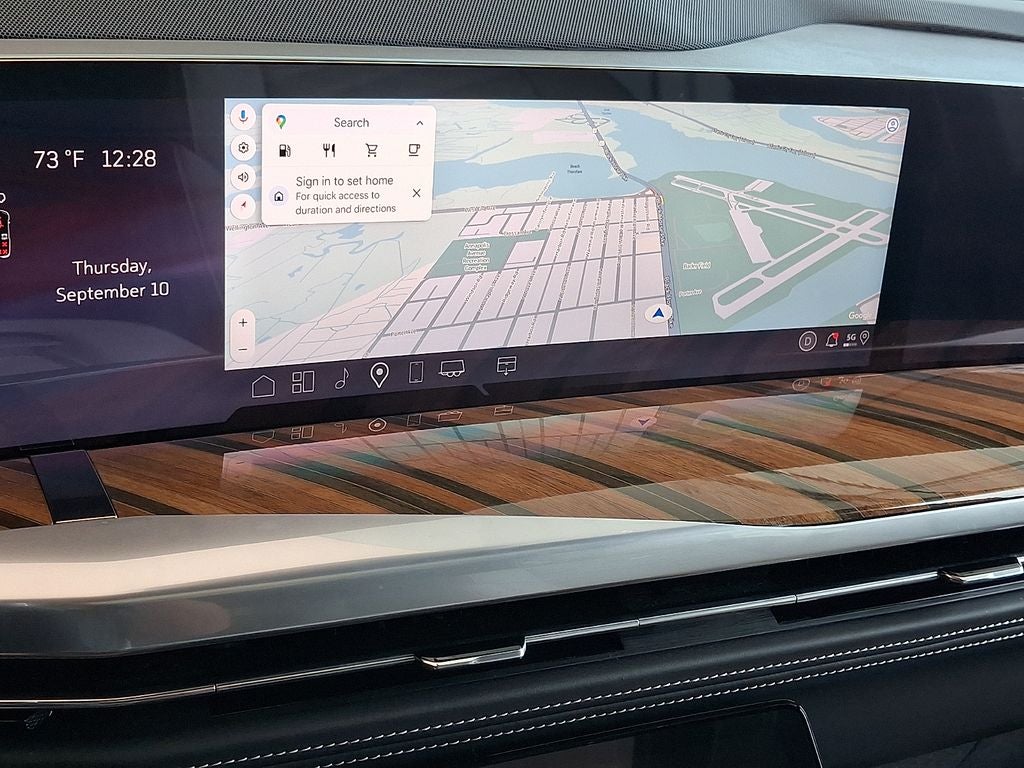 2025 Cadillac Escalade Premium Luxury Platinum