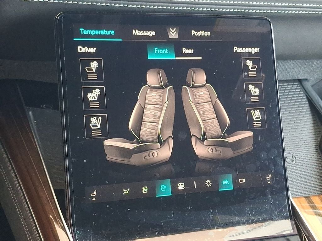2025 Cadillac Escalade Premium Luxury Platinum