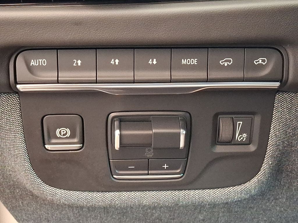 2025 Cadillac Escalade Premium Luxury Platinum