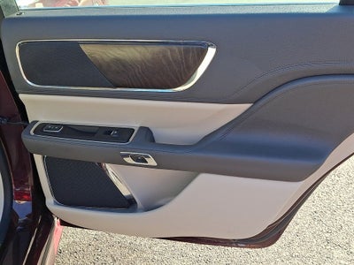 2019 Lincoln Continental Select