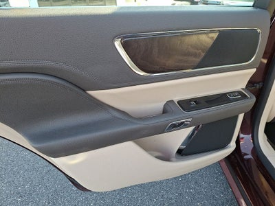 2019 Lincoln Continental Select