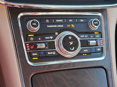 2019 Lincoln Continental Select