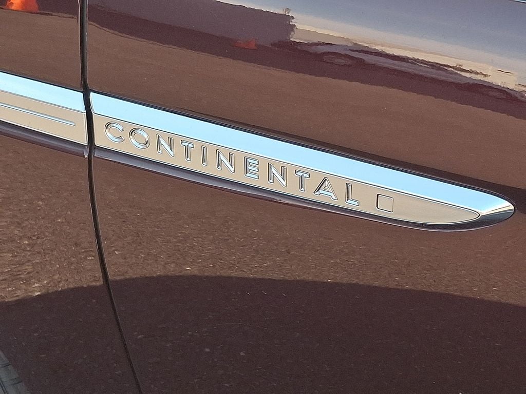 2019 Lincoln Continental Select