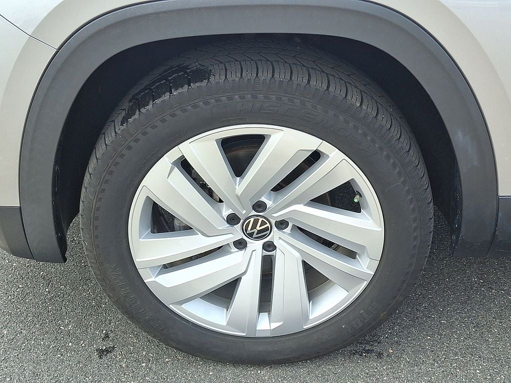 2021 Volkswagen Atlas Cross Sport 2.0T SE w/Technology