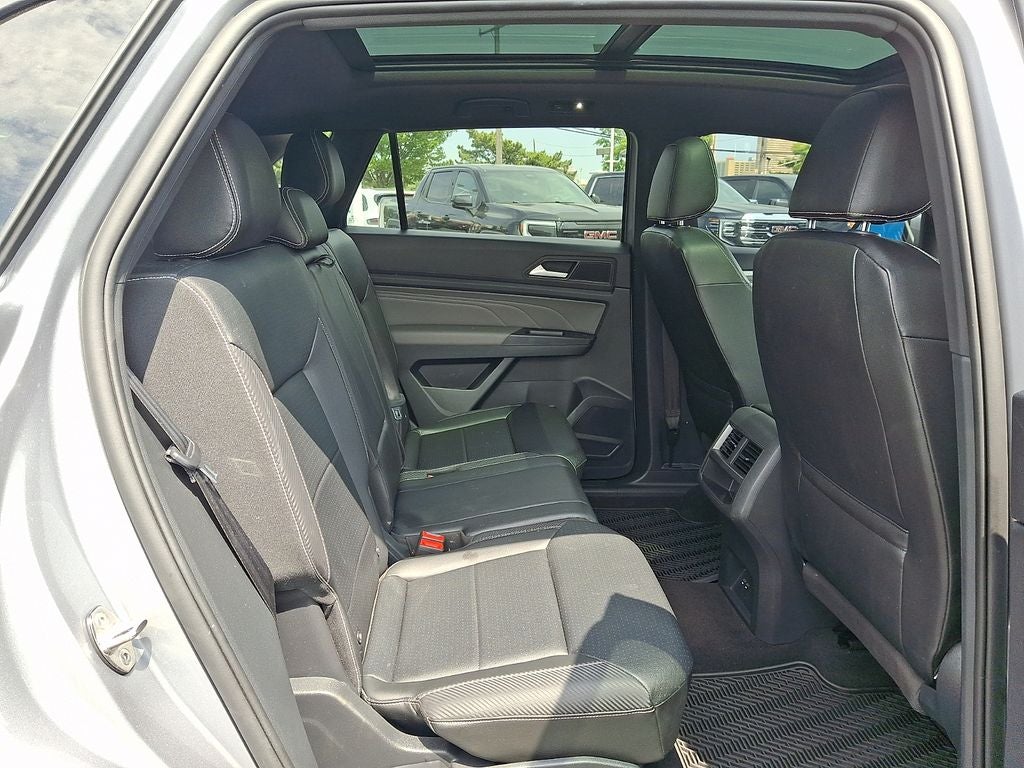 2021 Volkswagen Atlas Cross Sport 2.0T SE w/Technology