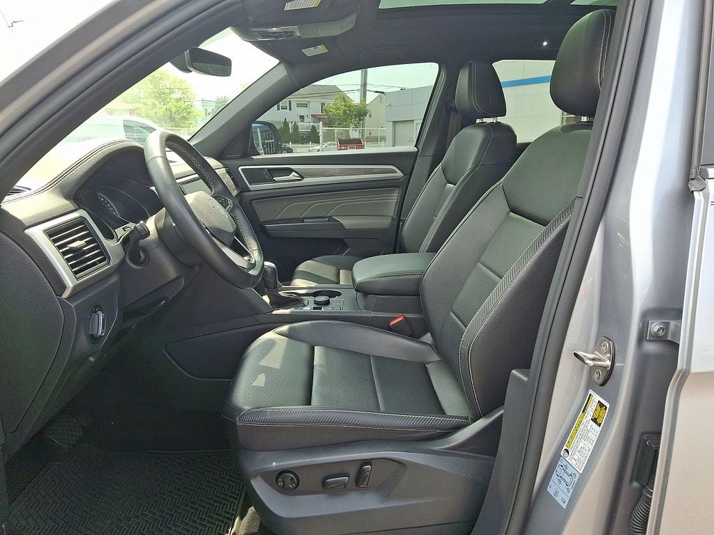 2021 Volkswagen Atlas Cross Sport 2.0T SE w/Technology