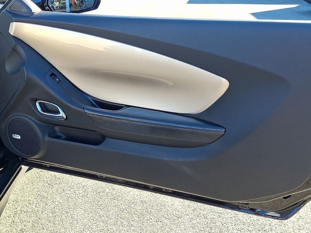 2011 Chevrolet Camaro SS 2SS