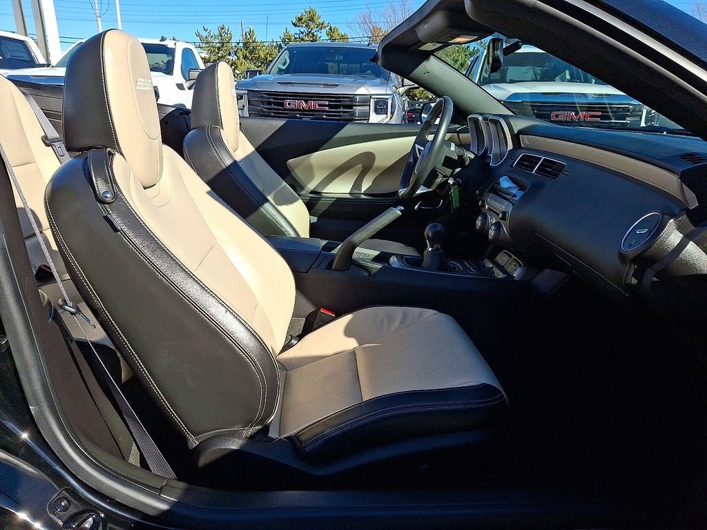 2011 Chevrolet Camaro SS 2SS