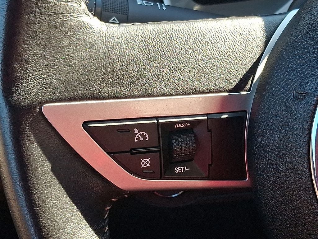 2011 Chevrolet Camaro SS 2SS