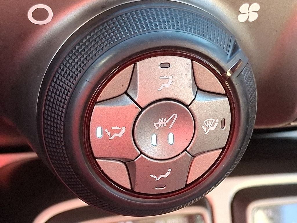 2011 Chevrolet Camaro SS 2SS