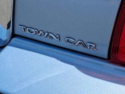 2009 Lincoln Town Car Signature Limited