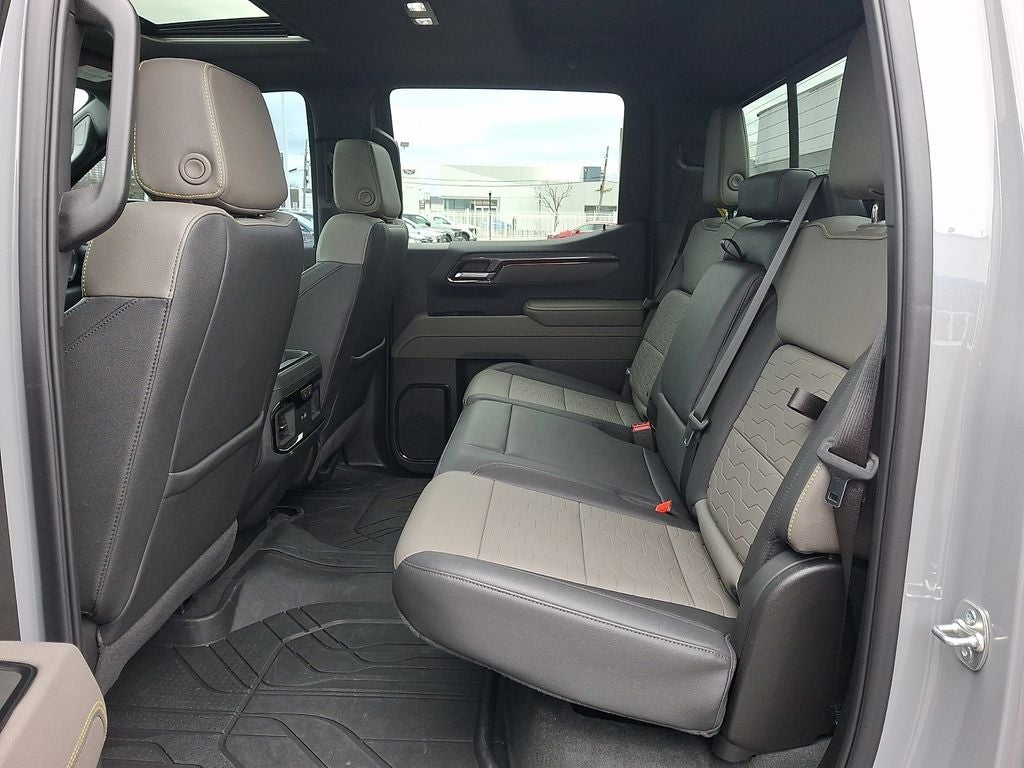 2025 Chevrolet Silverado 1500 ZR2