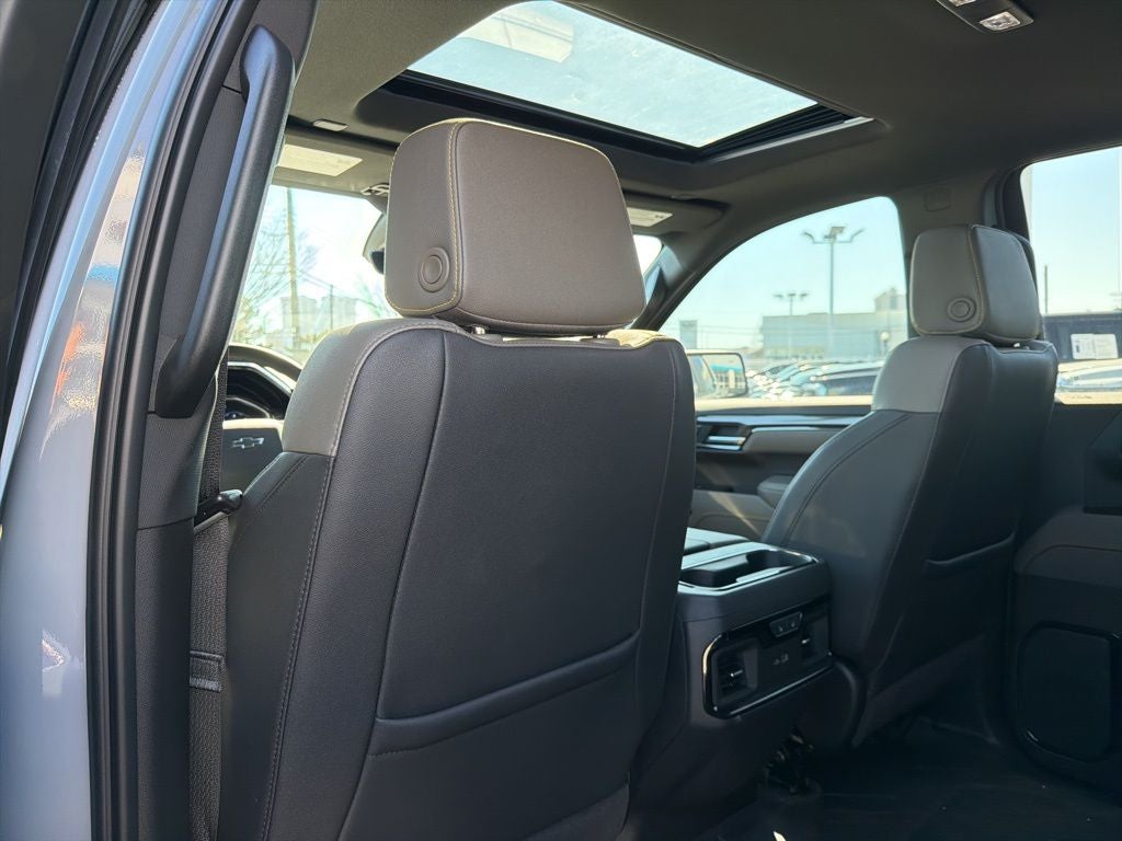 2025 Chevrolet Silverado 1500 ZR2