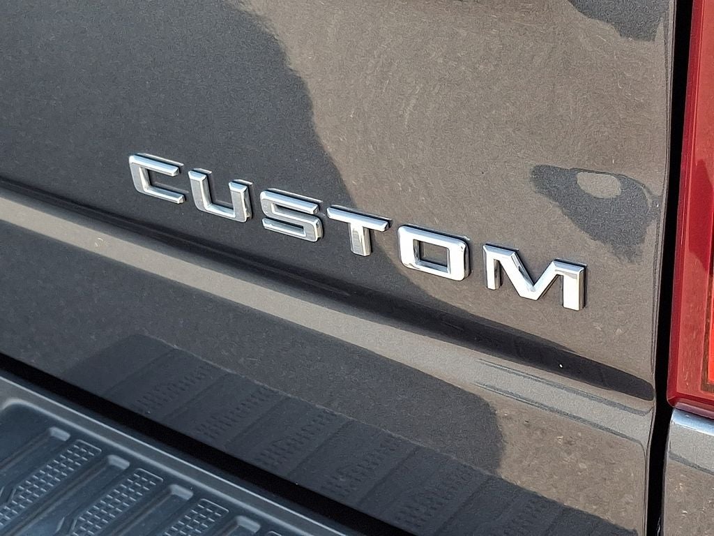 2019 Chevrolet Silverado 1500 Custom