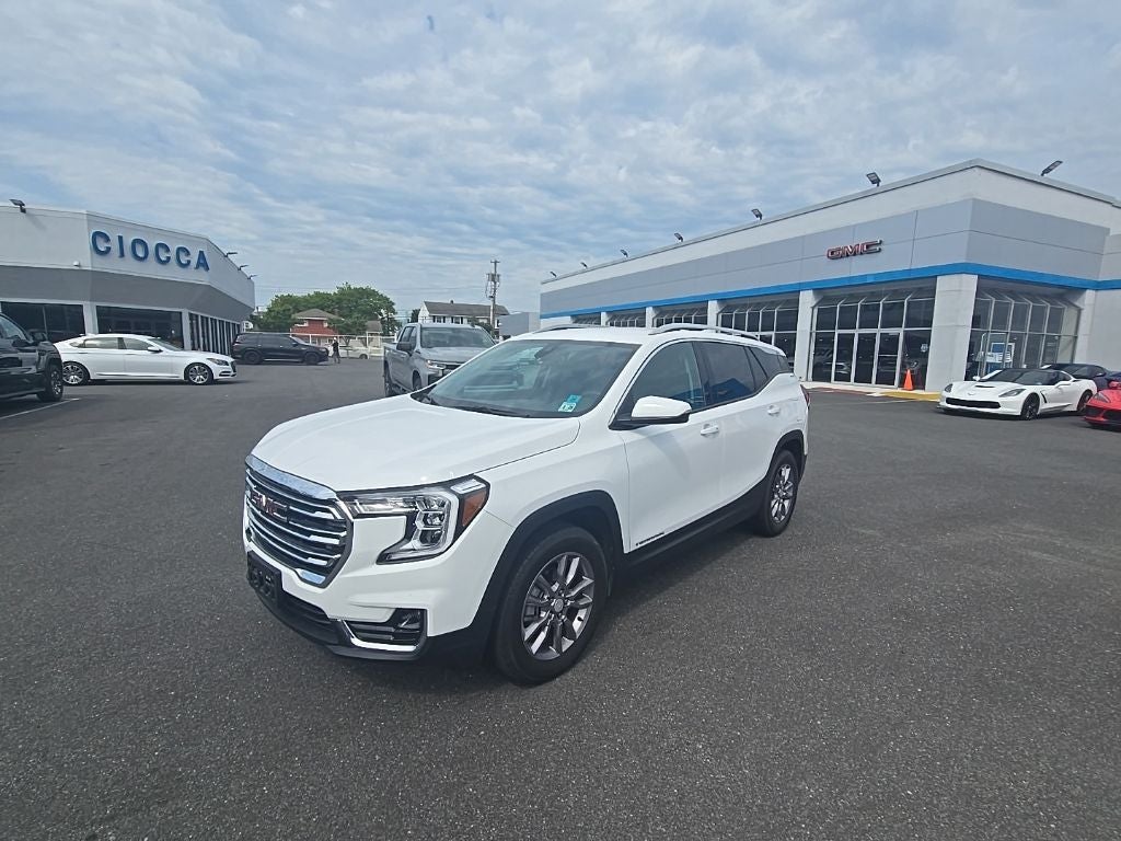 2023 GMC Terrain SLT
