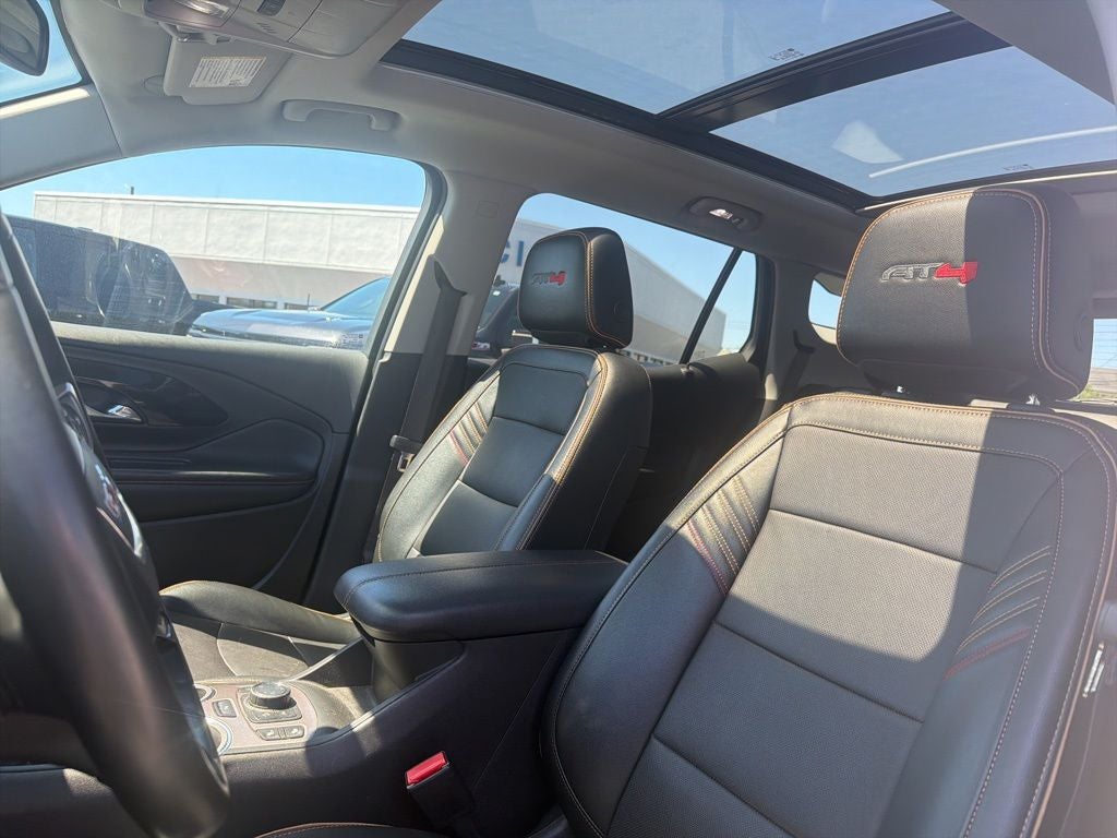 2023 GMC Terrain AT4