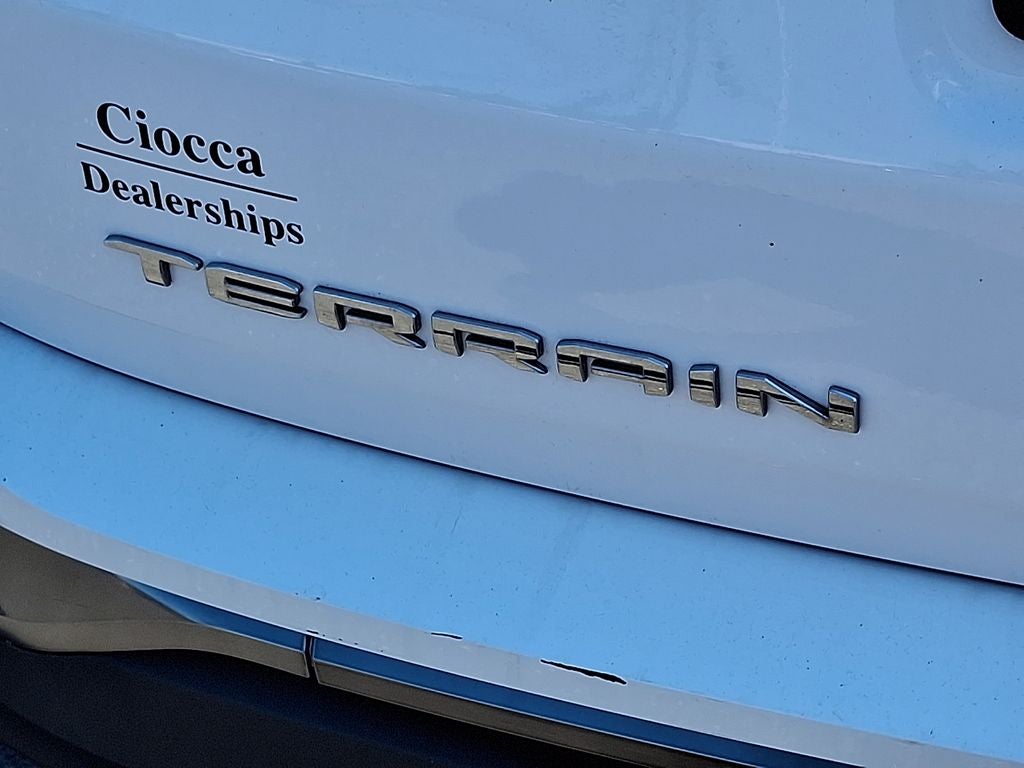 2023 GMC Terrain AT4