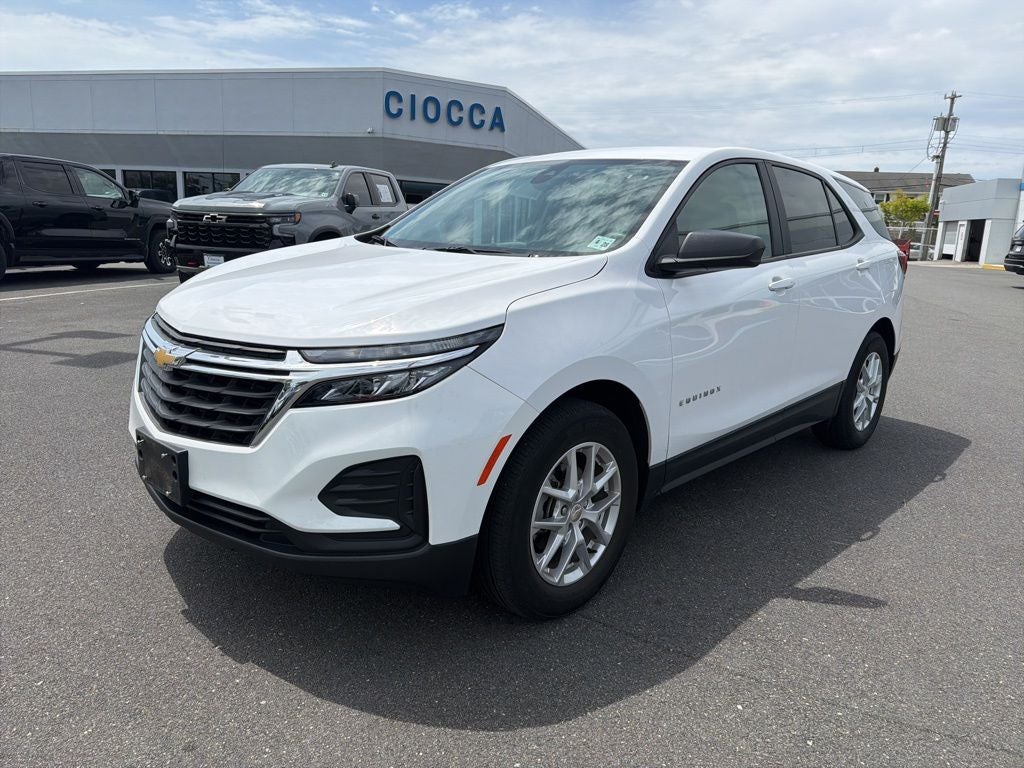 2023 Chevrolet Equinox LS