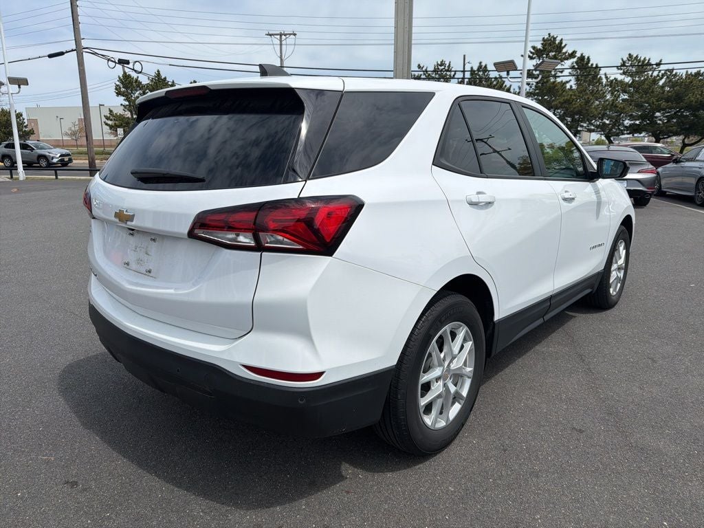 2023 Chevrolet Equinox LS