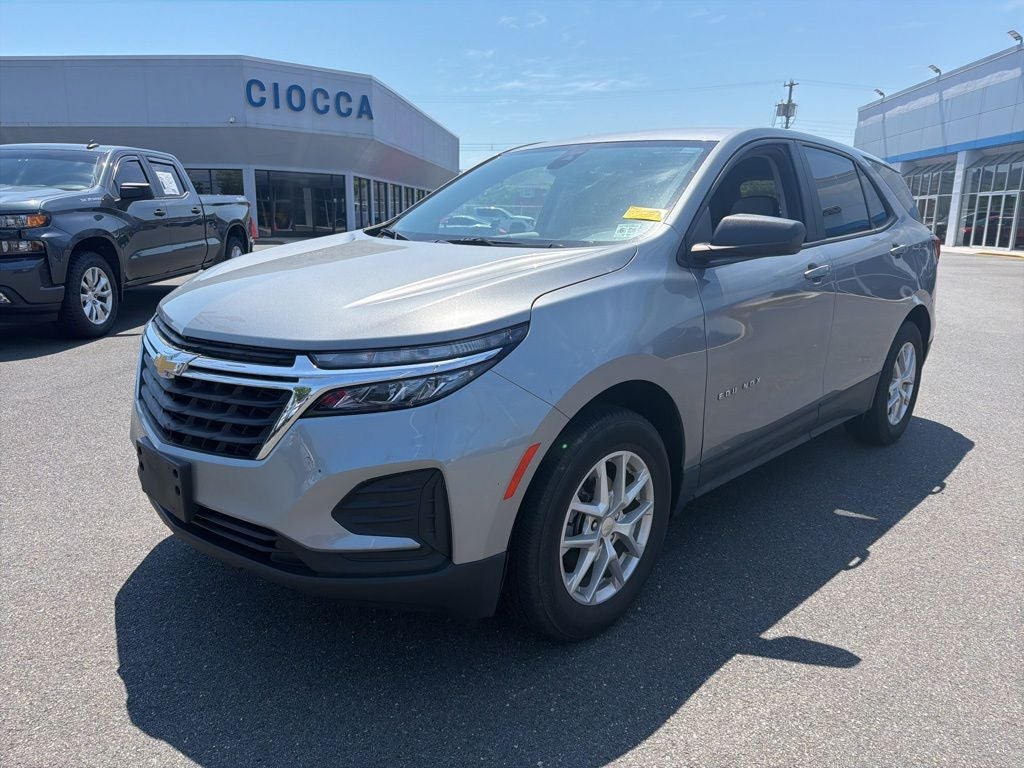 2023 Chevrolet Equinox LS