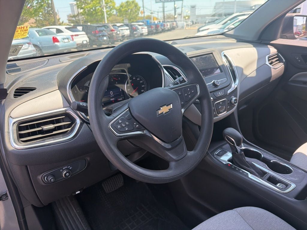 2023 Chevrolet Equinox LS