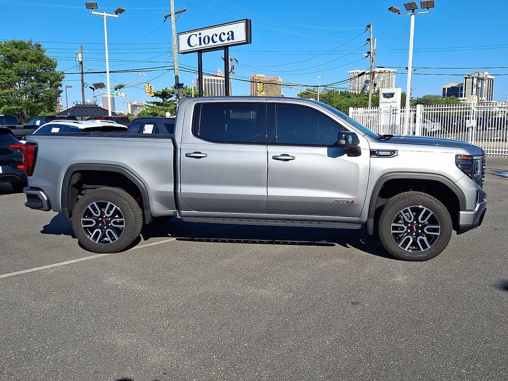 2025 GMC Sierra 1500 AT4
