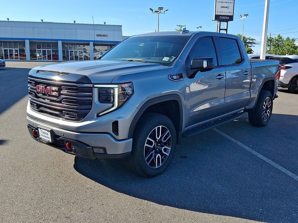 2025 GMC Sierra 1500 AT4