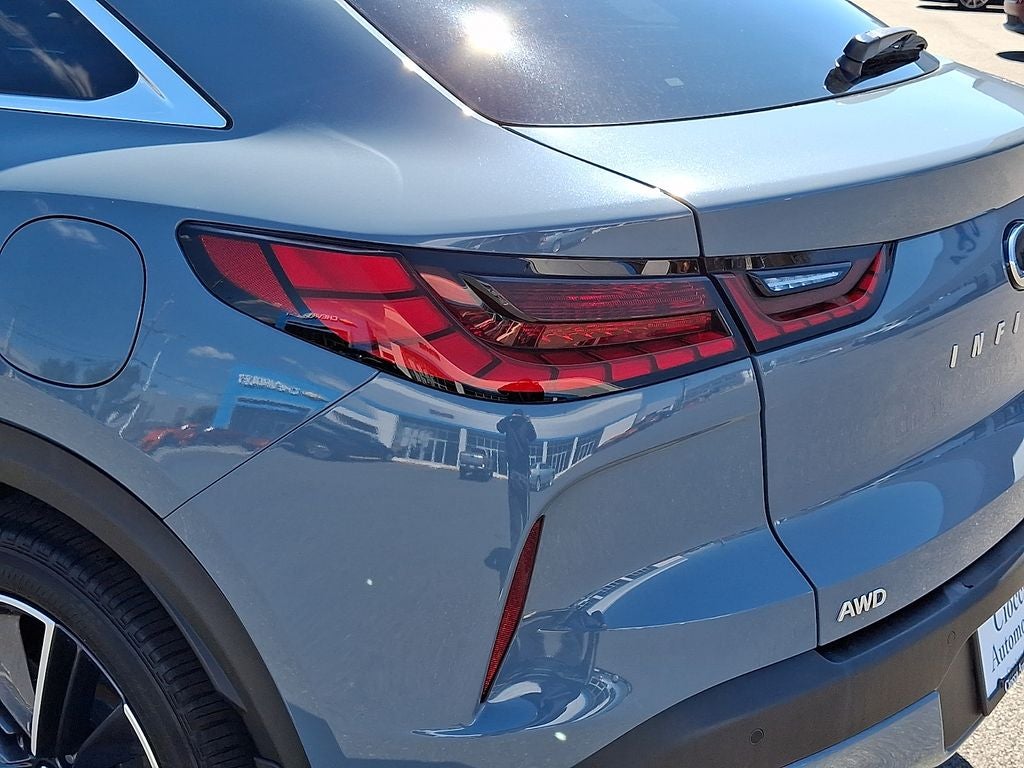 2023 INFINITI QX55 LUXE